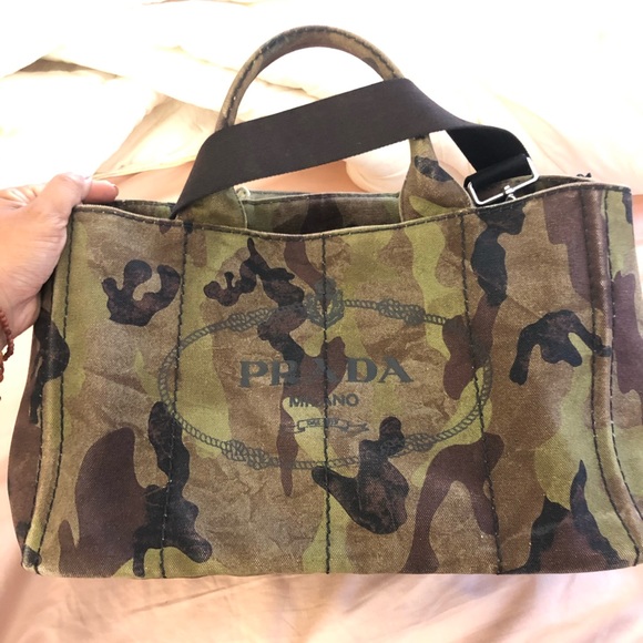 PRADA CAMO PRINT CANVAS BAG. - Picture 3 of 8